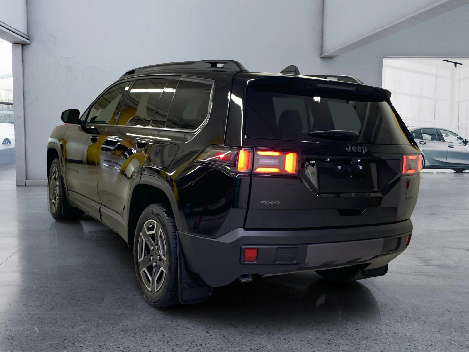 New 2026 Diamond Black Crystal Pearl Jeep Laredo image 3