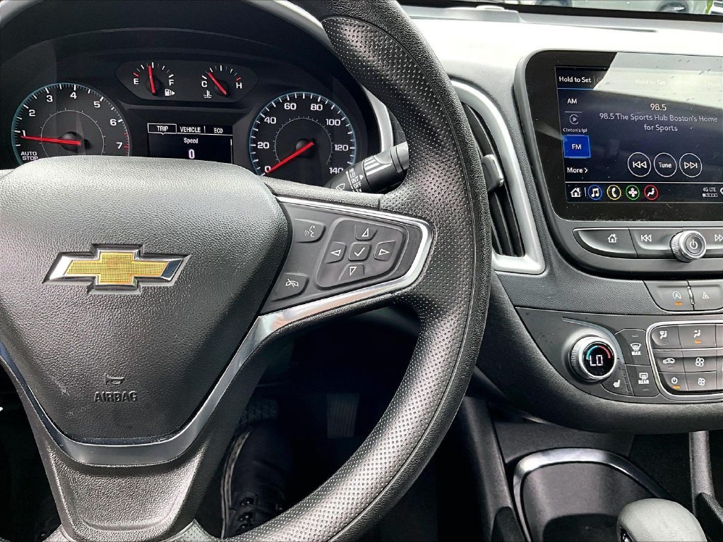 Used 2024 White Chevrolet LT image 23