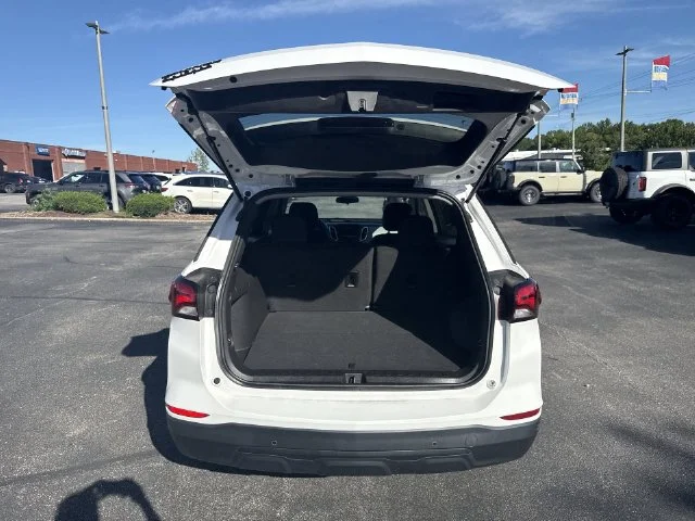 Used 2024 Summit White Chevrolet LS image 28