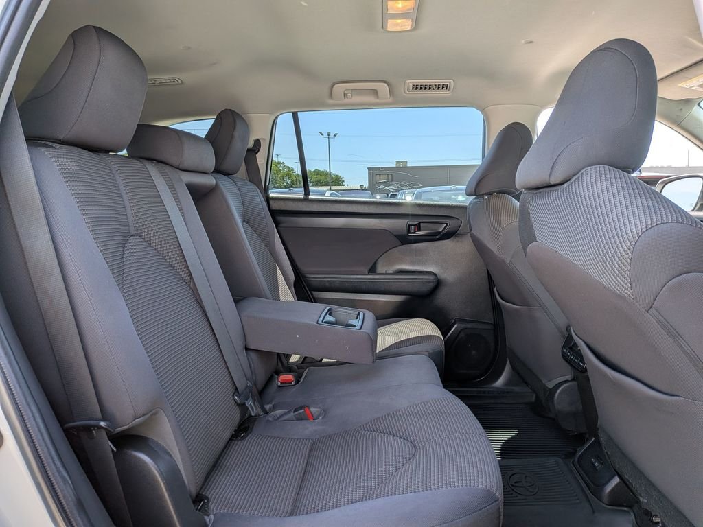 Used 2022 Beige Toyota L image 27