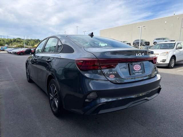 Used 2024 Gray Kia LXS image 3