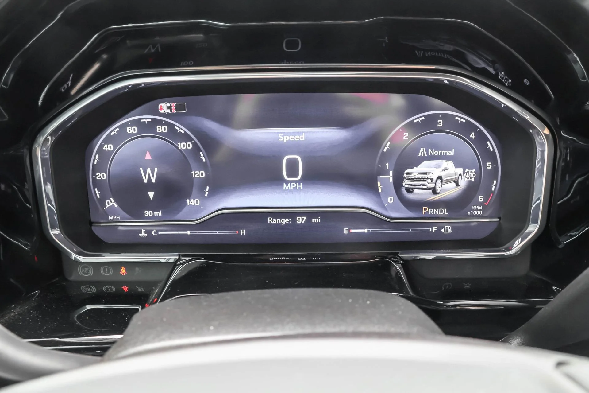 New 2025 Summit White Chevrolet LT (2FL) image 28