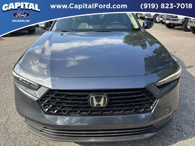 Used 2023 Gray Honda EX image 10