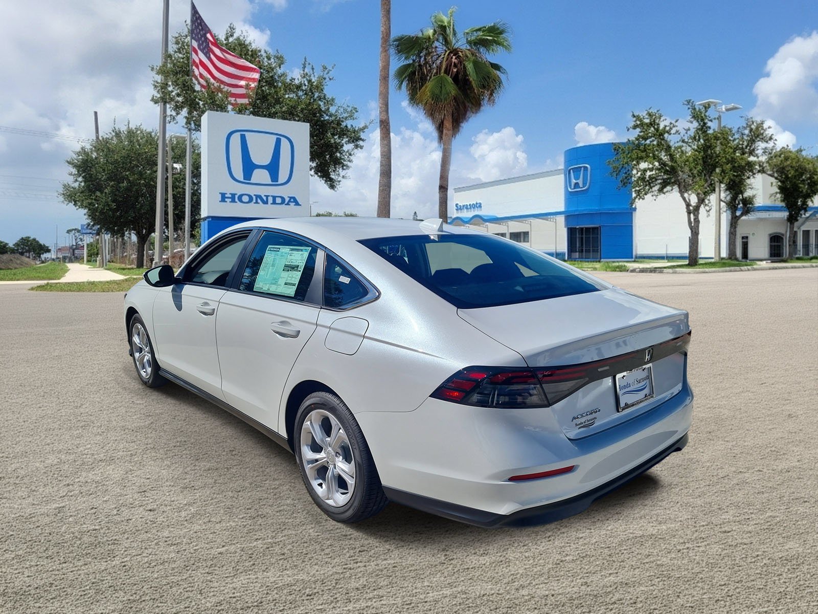 New 2026 Platinum White Pearl Honda LX image 5