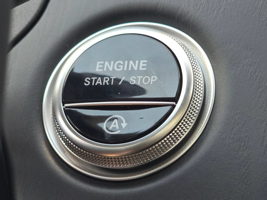 New 2027 Polar White Mercedes-Benz E 350 image 75