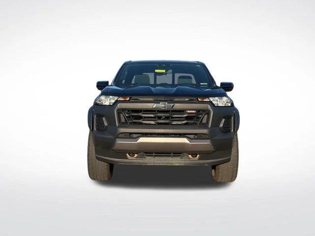 Used 2024 Black Chevrolet Trail Boss image 29