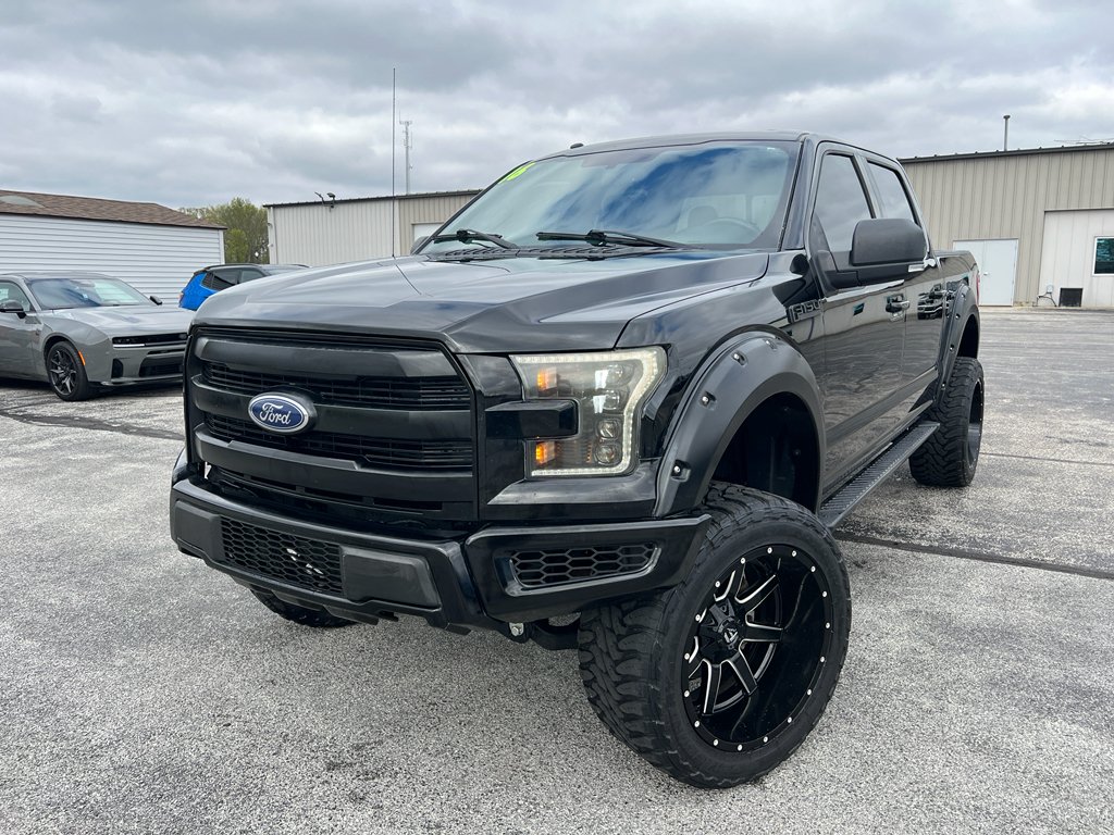 Used 2016 Shadow Black Ford XLT image 1