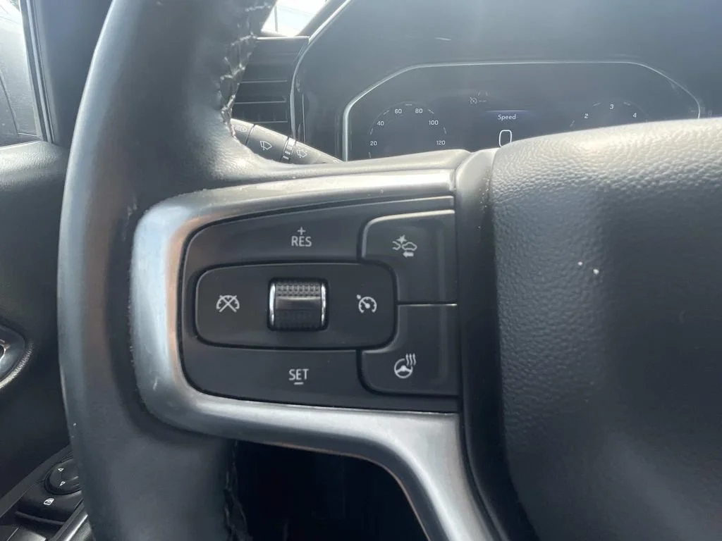 2023 Chevrolet Silverado 1500 LT - Photo 22