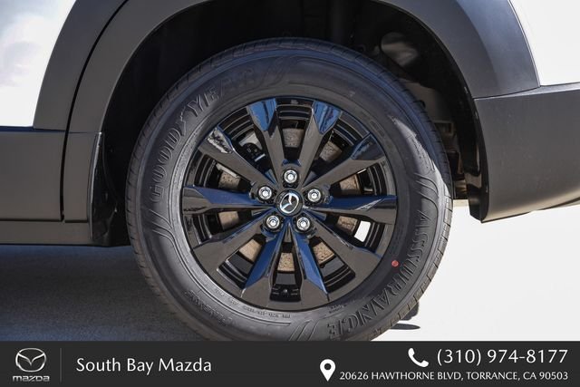 New 2026 Wind Chill Pearl Mazda Preferred AWD image 10