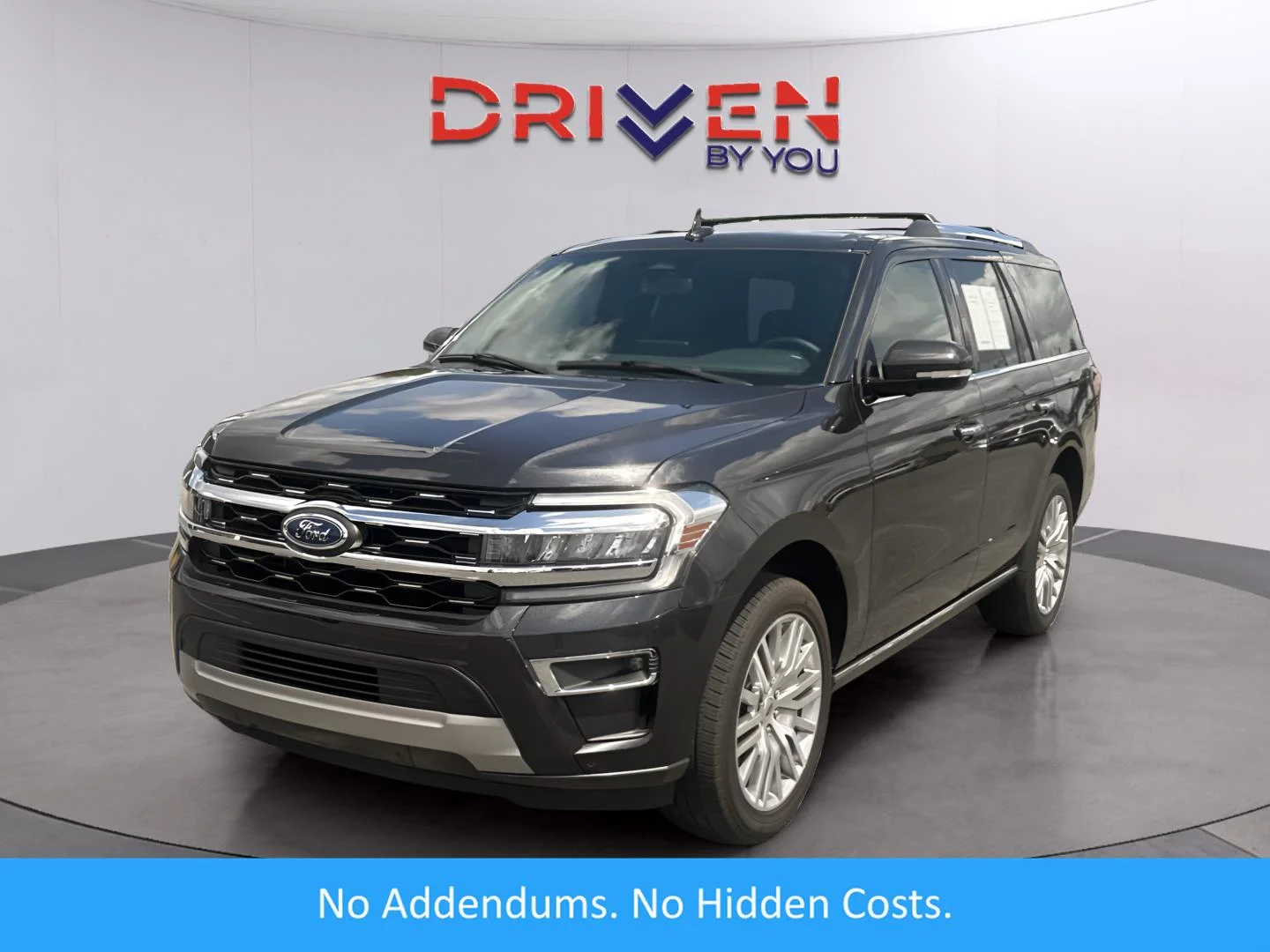2024 Ford Expedition Limited's photo