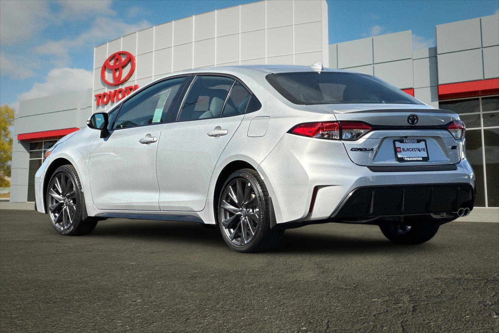 Certified Used 2026 Classic Silver Metallic Toyota SE image 5