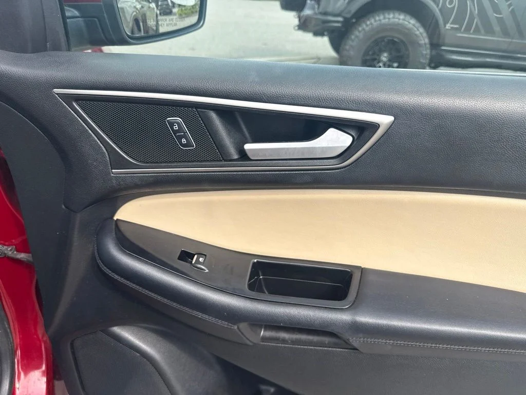 Used 2016 Ruby Red Metallic Tinted Clearcoat Ford SEL image 35