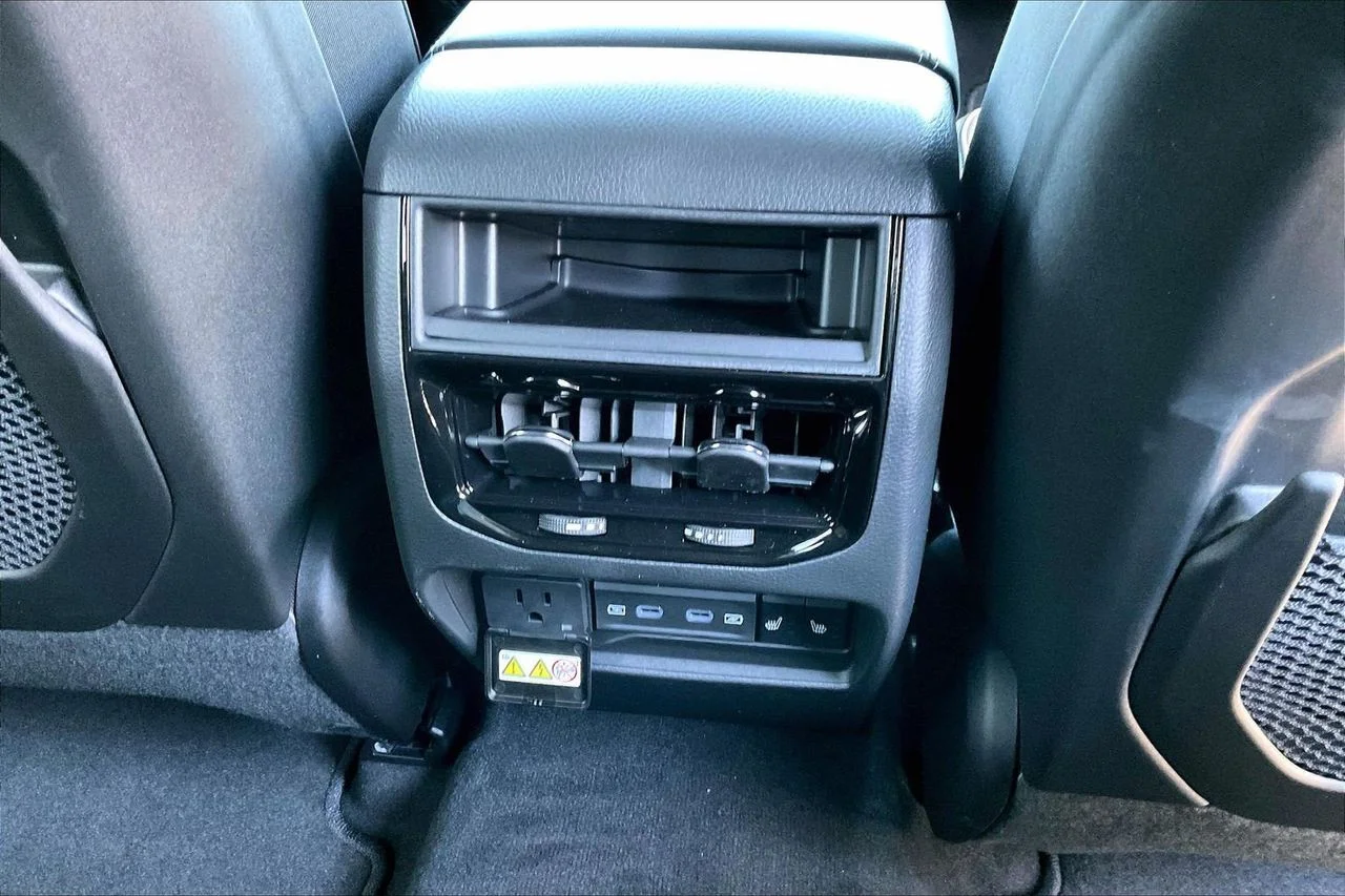 New 2026 Bright White Clearcoat Jeep Limited image 15