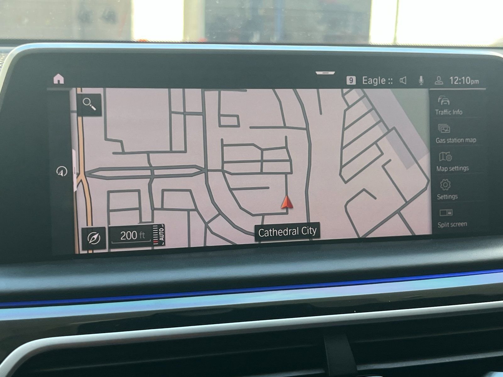 2021 BMW 7 Series M760i - Photo 17