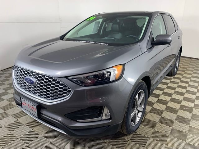 Used 2024 Gray Ford SEL image 10