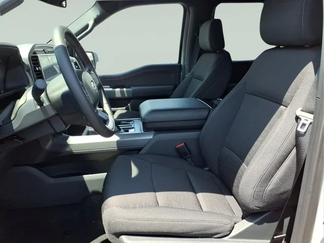 New 2026 Avalanche Ford XLT image 18