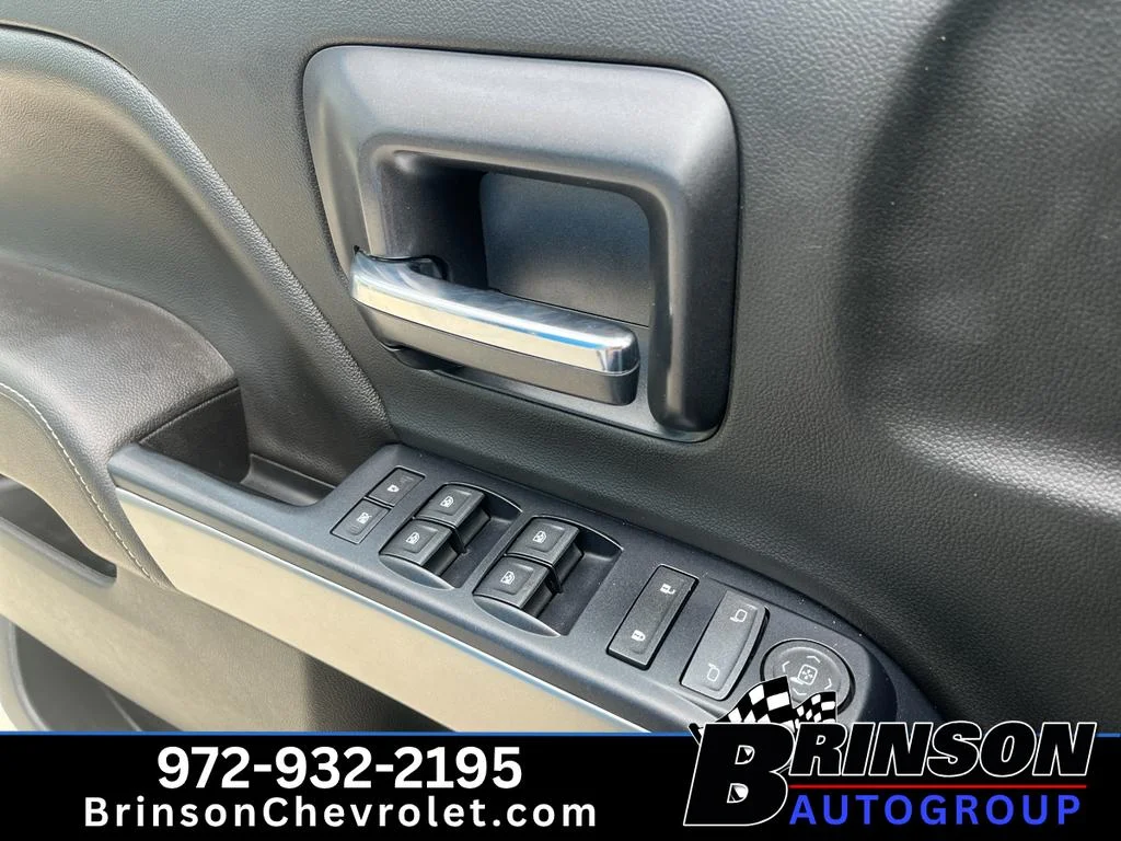 Used 2017 SILVER ICE METALLIC Chevrolet LT image 22