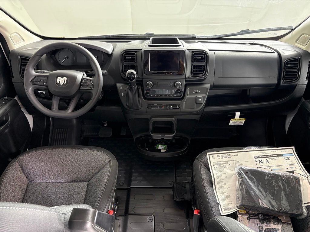 New 2027 Bright White Clearcoat RAM Base image 18
