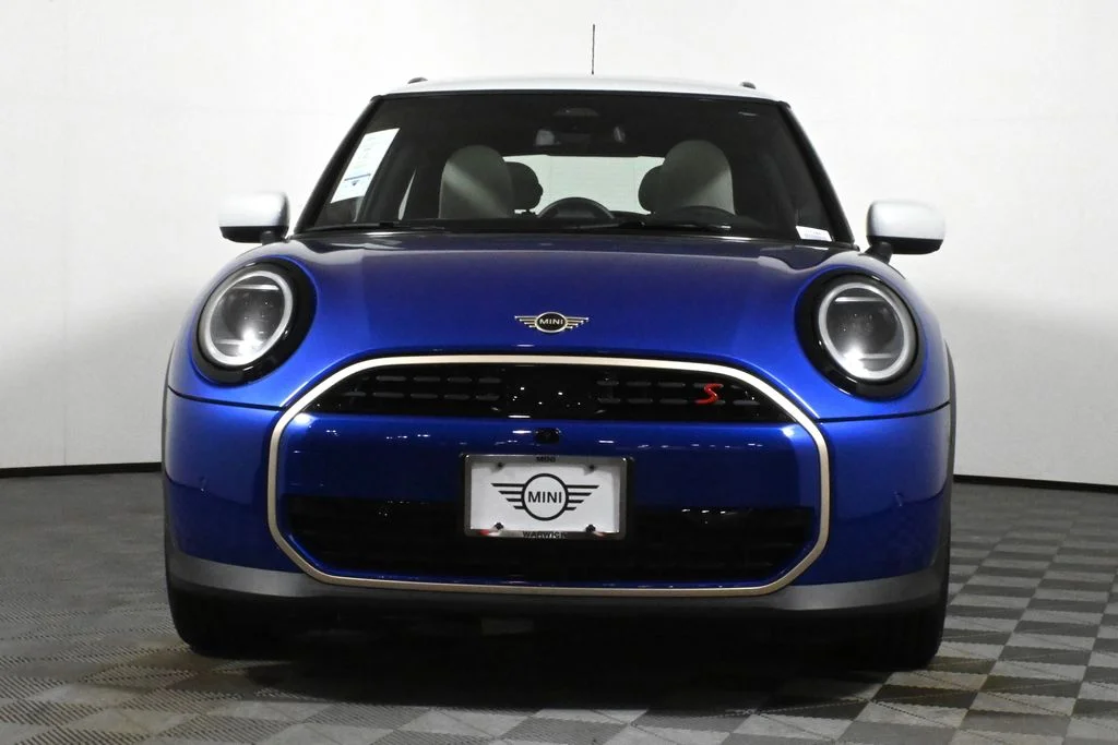 Certified Used 2025 Blue MINI Iconic image 10