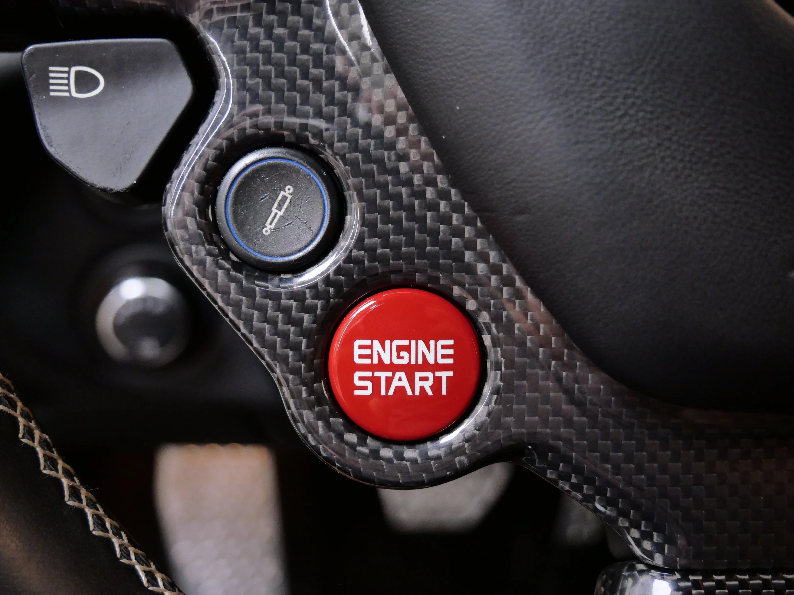Certified Used 2014 Bianco Avus Ferrari Berlinetta image 27
