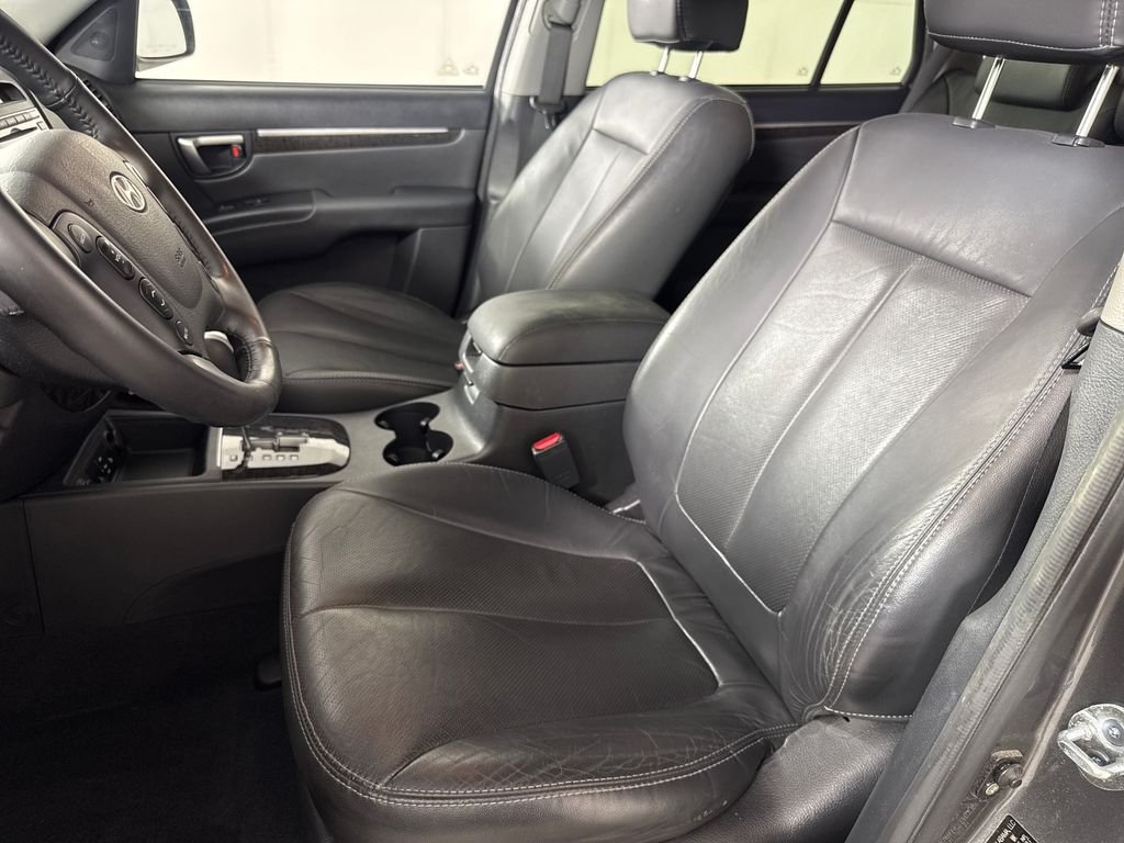 Used 2009 Gray Hyundai Limited image 11