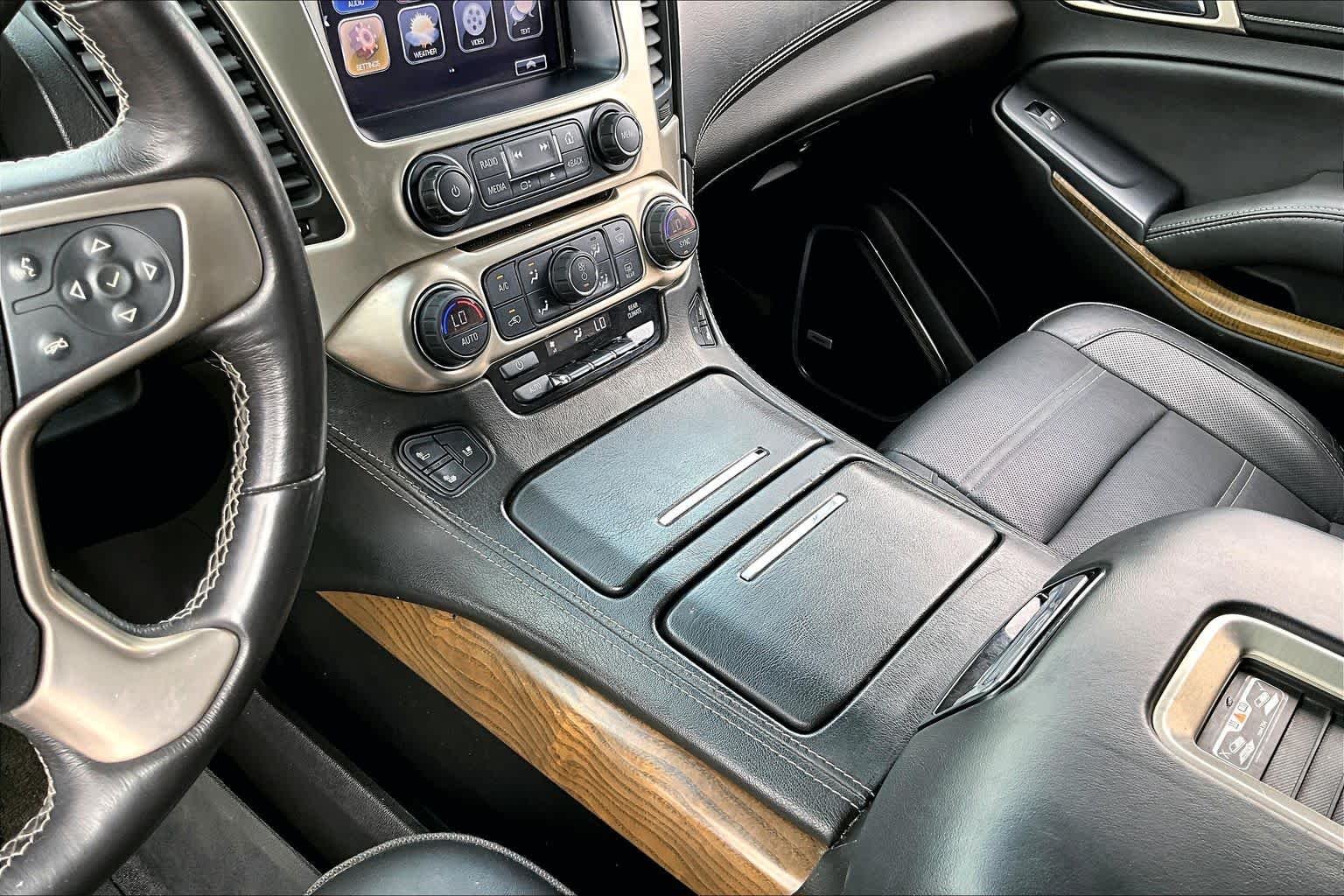Used 2018 Onyx Black GMC Denali image 17