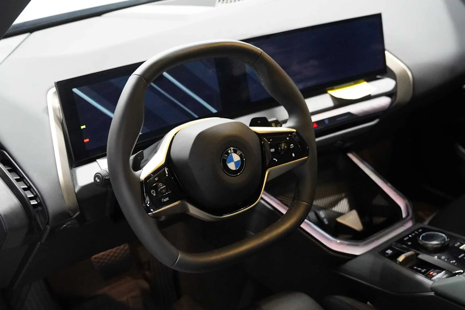 Used 2025 Black Sapphire Metallic BMW 30 xDrive image 10