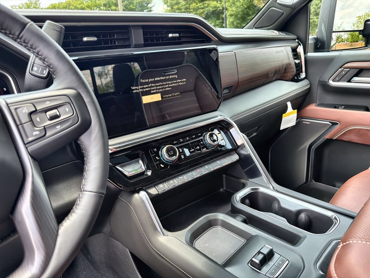 2026 GMC Sierra 2500HD Denali Ultimate - Photo 11