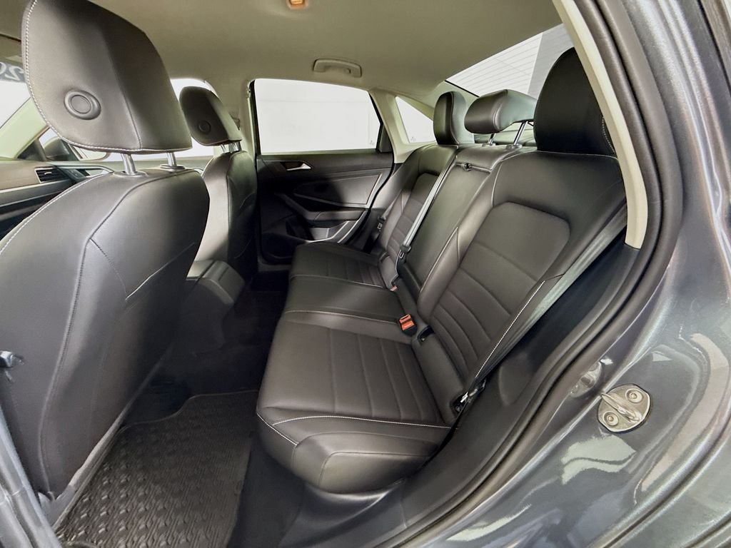 Used 2023 Platinum Gray Metallic Volkswagen SE image 25