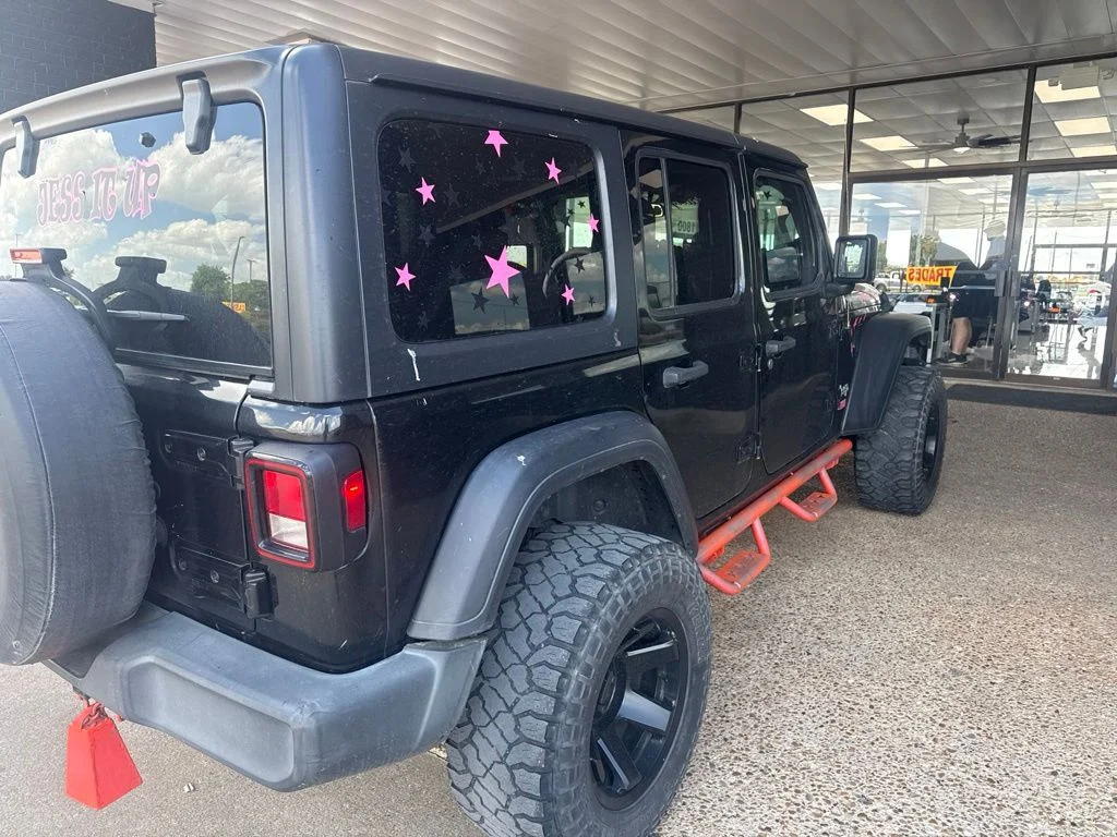 Used 2019 Black Jeep Unlimited Sport S image 12