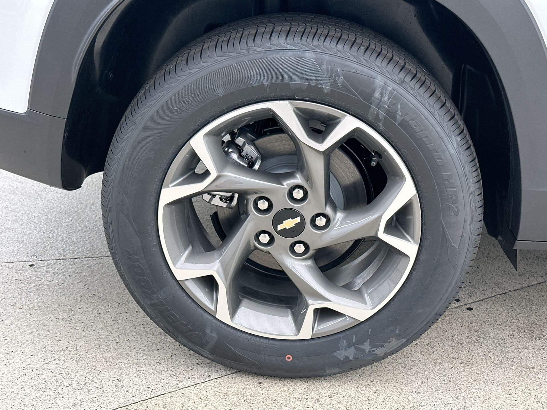 New 2026 Summit White Chevrolet LT image 80