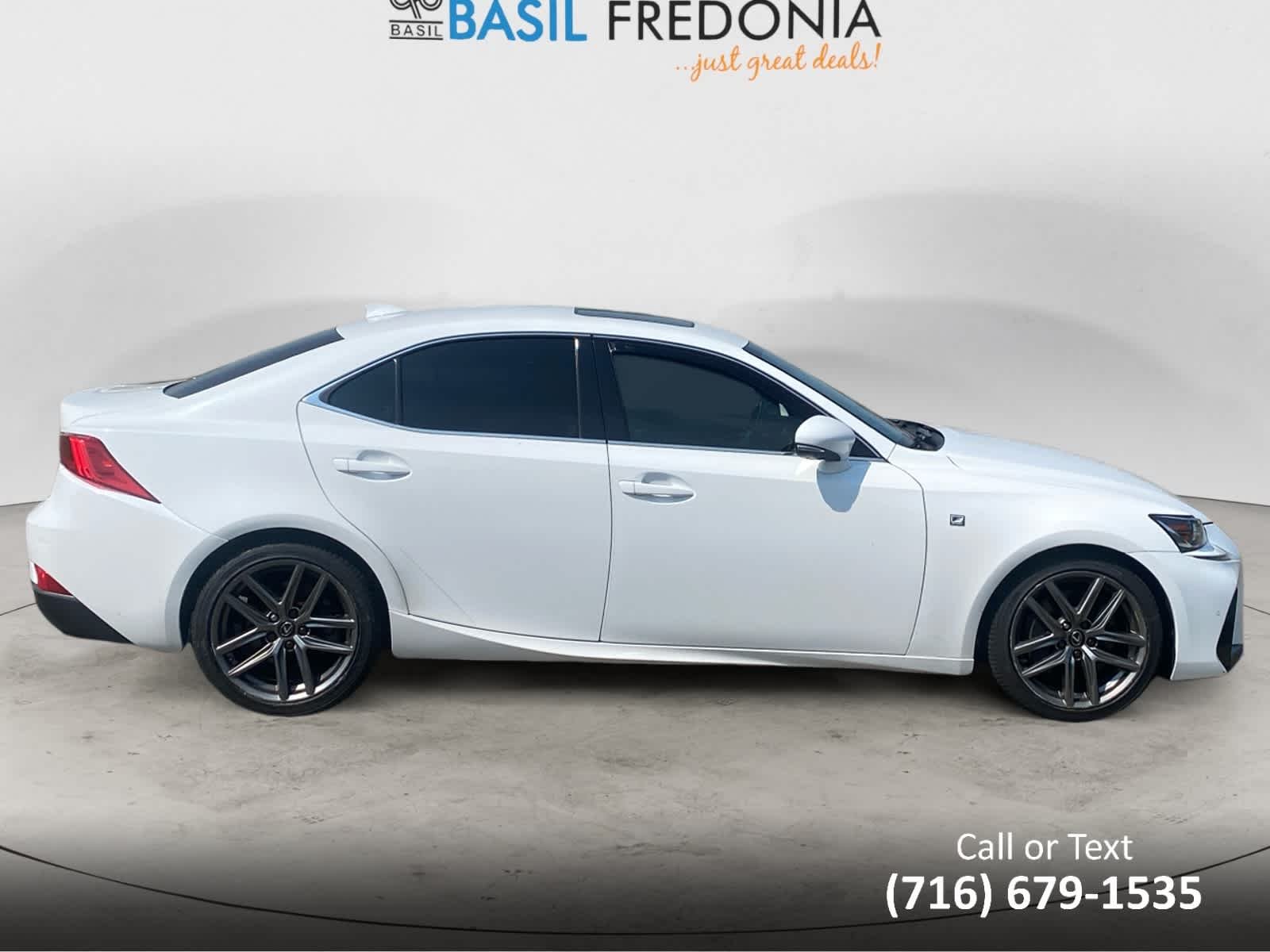 Used 2020 Ultra White Lexus F SPORT image 10