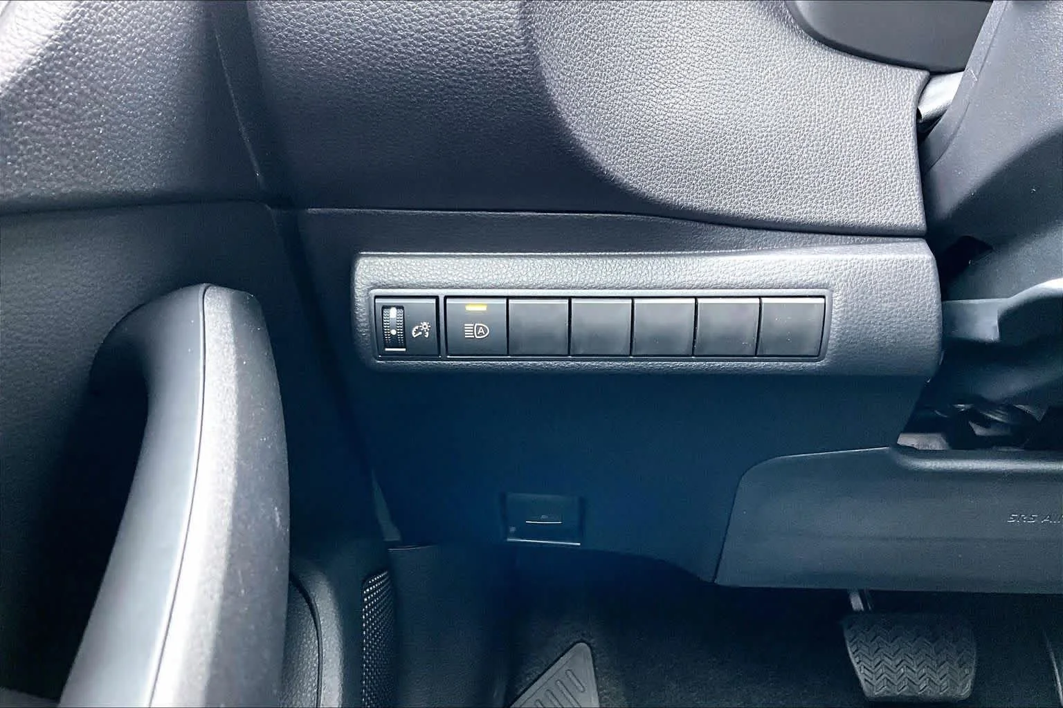 2026 Toyota Corolla SE - Photo 21