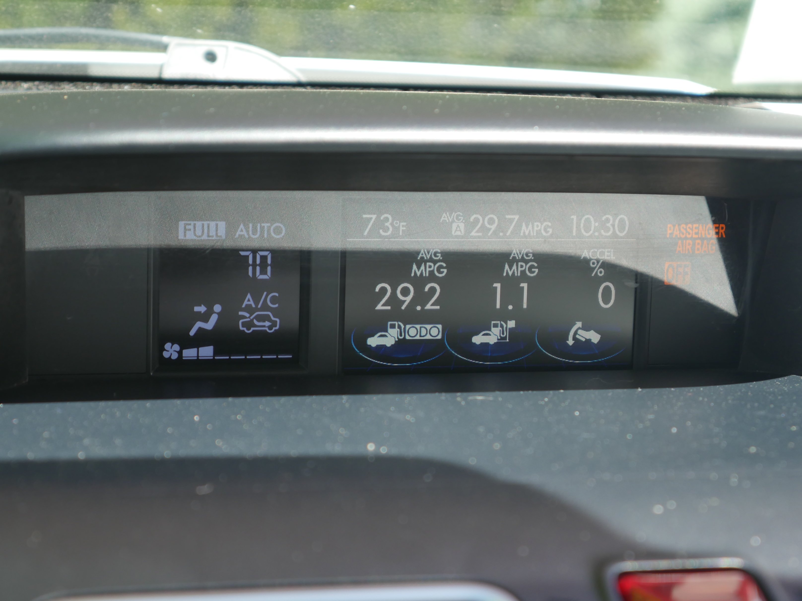 Used 2017 Crystal White Pearl Subaru Premium image 11