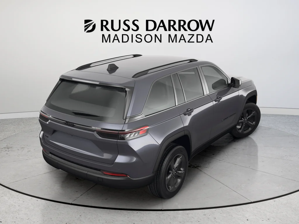 Used 2022 Gray Jeep Limited image 7