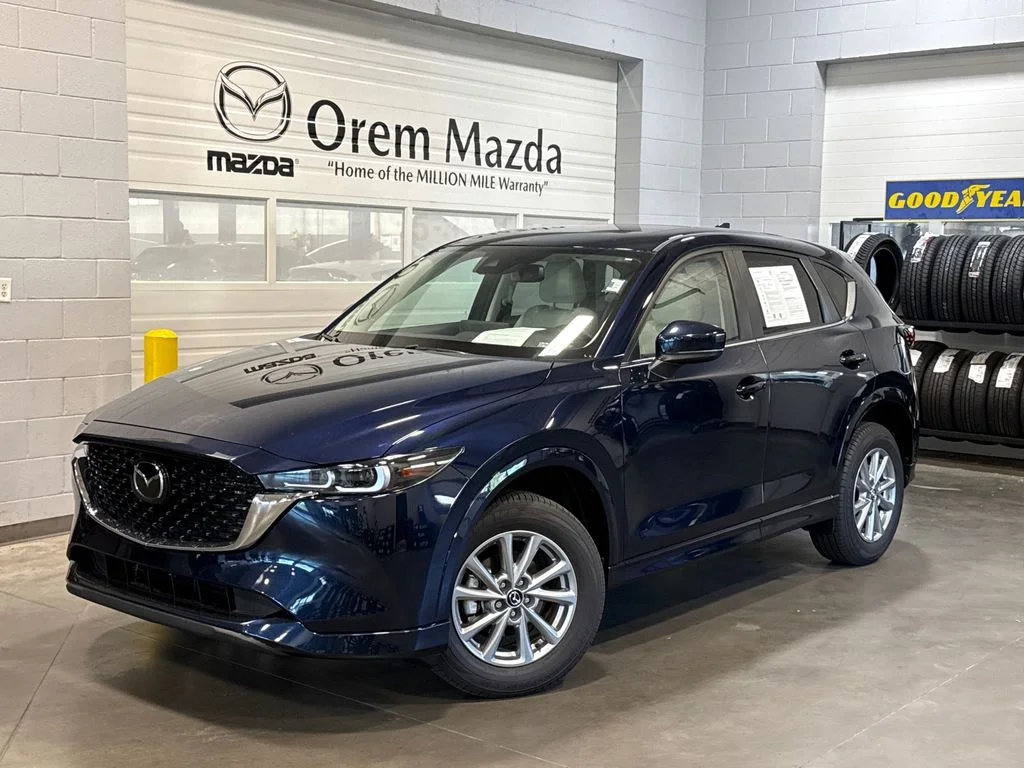 2025 Mazda CX-5 S Preferred package Auto AWD's photo
