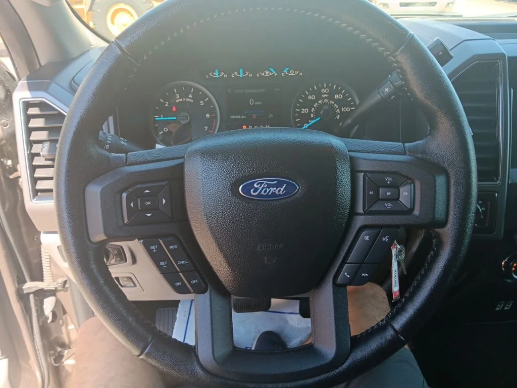 Used 2019 Stone Gray Metallic Ford XLT image 16