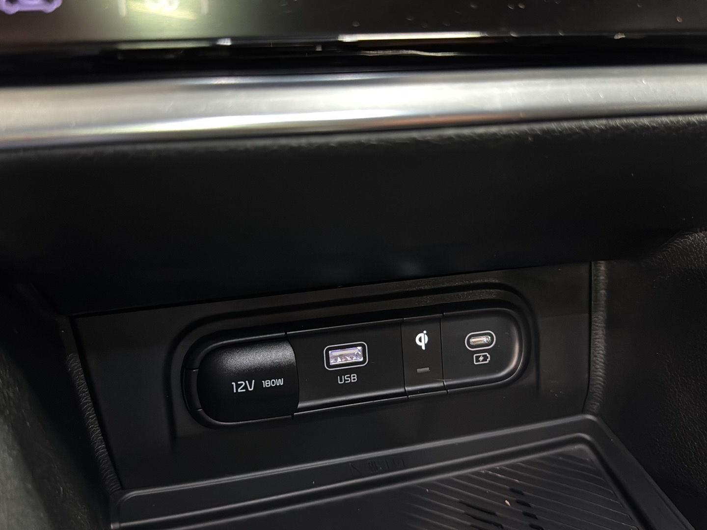 Used 2024 Jungle Green/Ebony Black Roof Kia X-Pro Prestige image 36