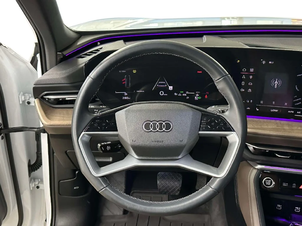 Certified Used 2025 White Audi 2.0T Premium image 24