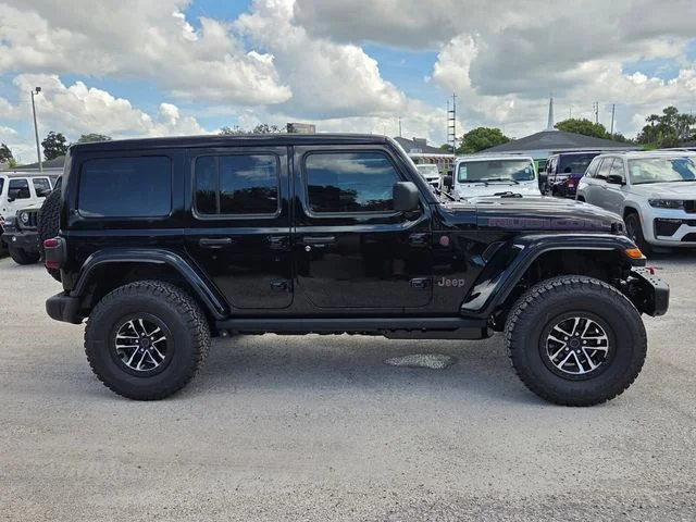 New 2026 Black Clear-Coat Exterior Paint Jeep Rubicon X image 9
