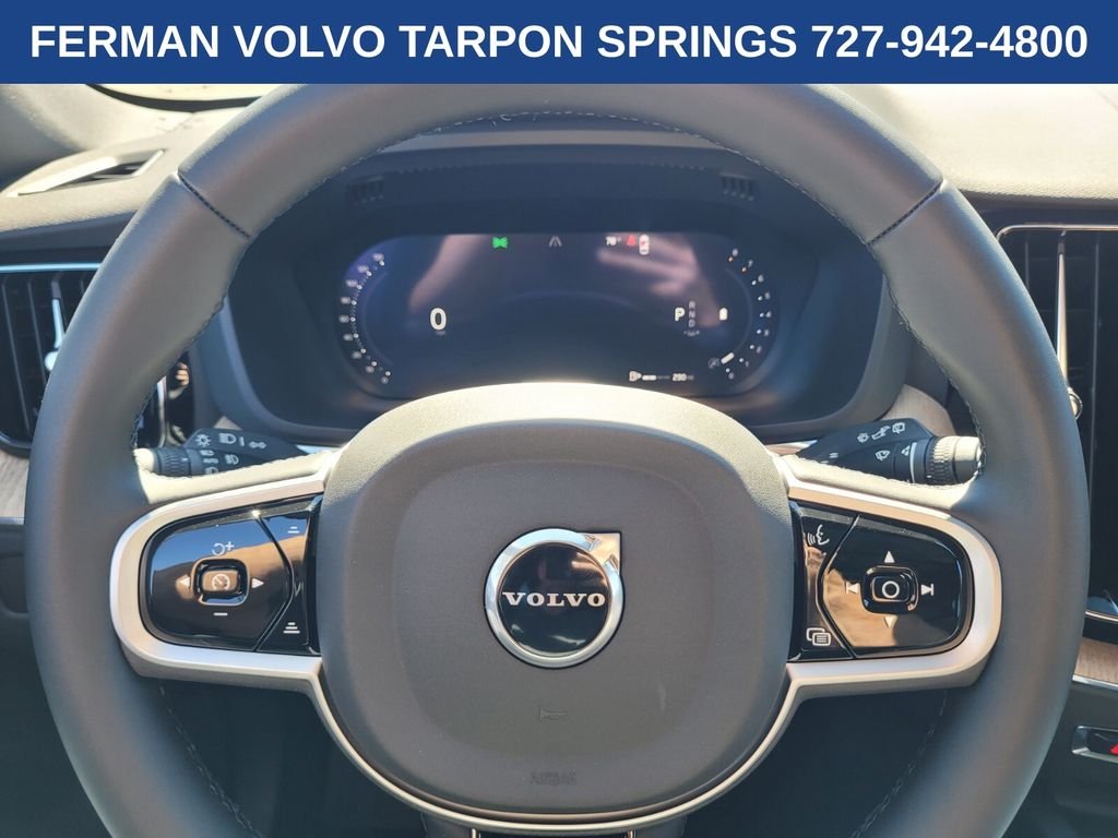 2026 Volvo XC60 Plus - Photo 29