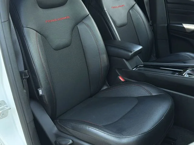 Used 2025 White Jeep Trailhawk image 37