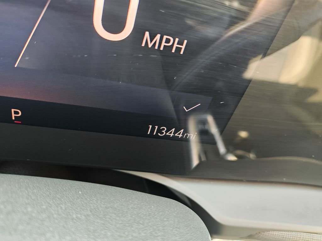 Used 2024 Blue Buick Preferred image 19