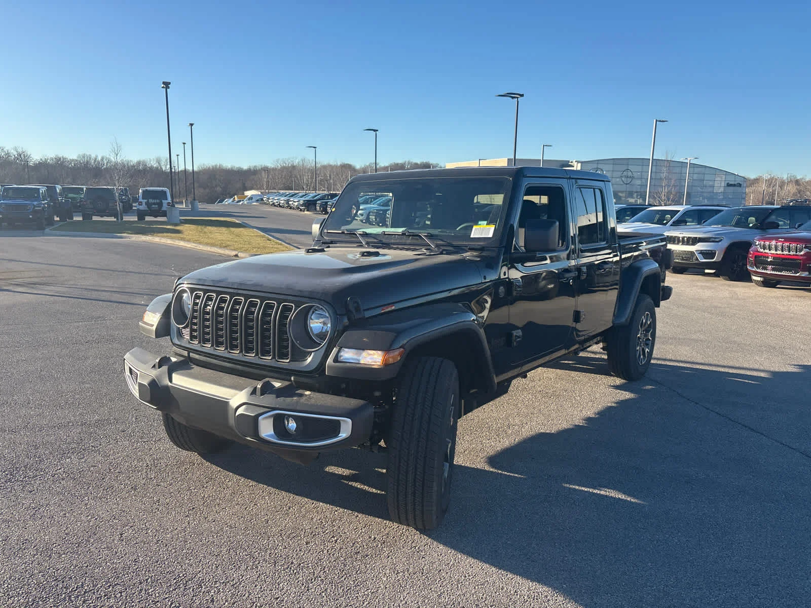 New 2026 Black Clear-Coat Exterior Paint Jeep Sahara image 4