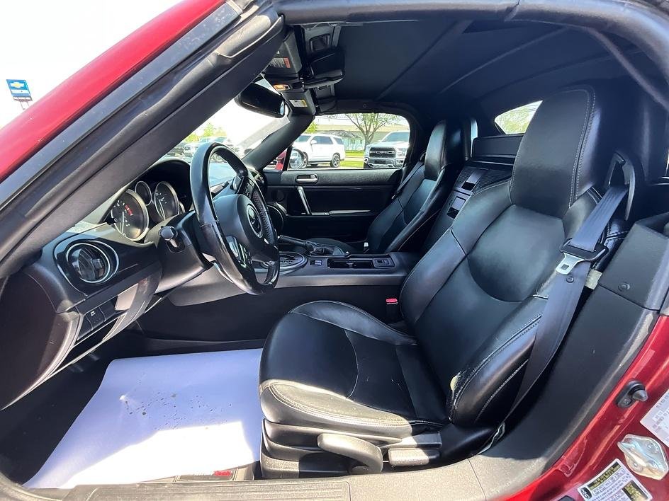 Used 2013 Red Mazda Grand Touring image 14