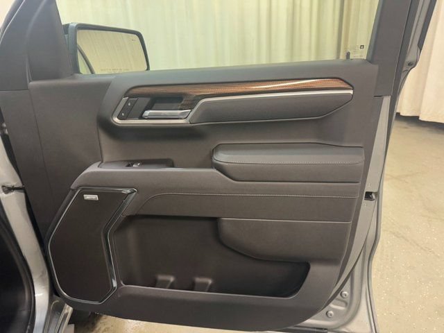 2026 Chevrolet Silverado 1500 RST - Photo 40