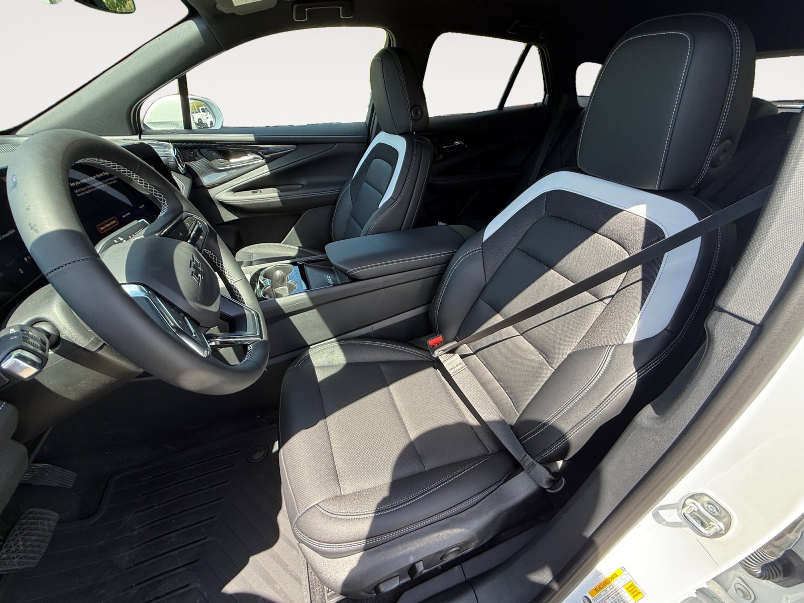 2026 Chevrolet Blazer EV LT - Photo 10