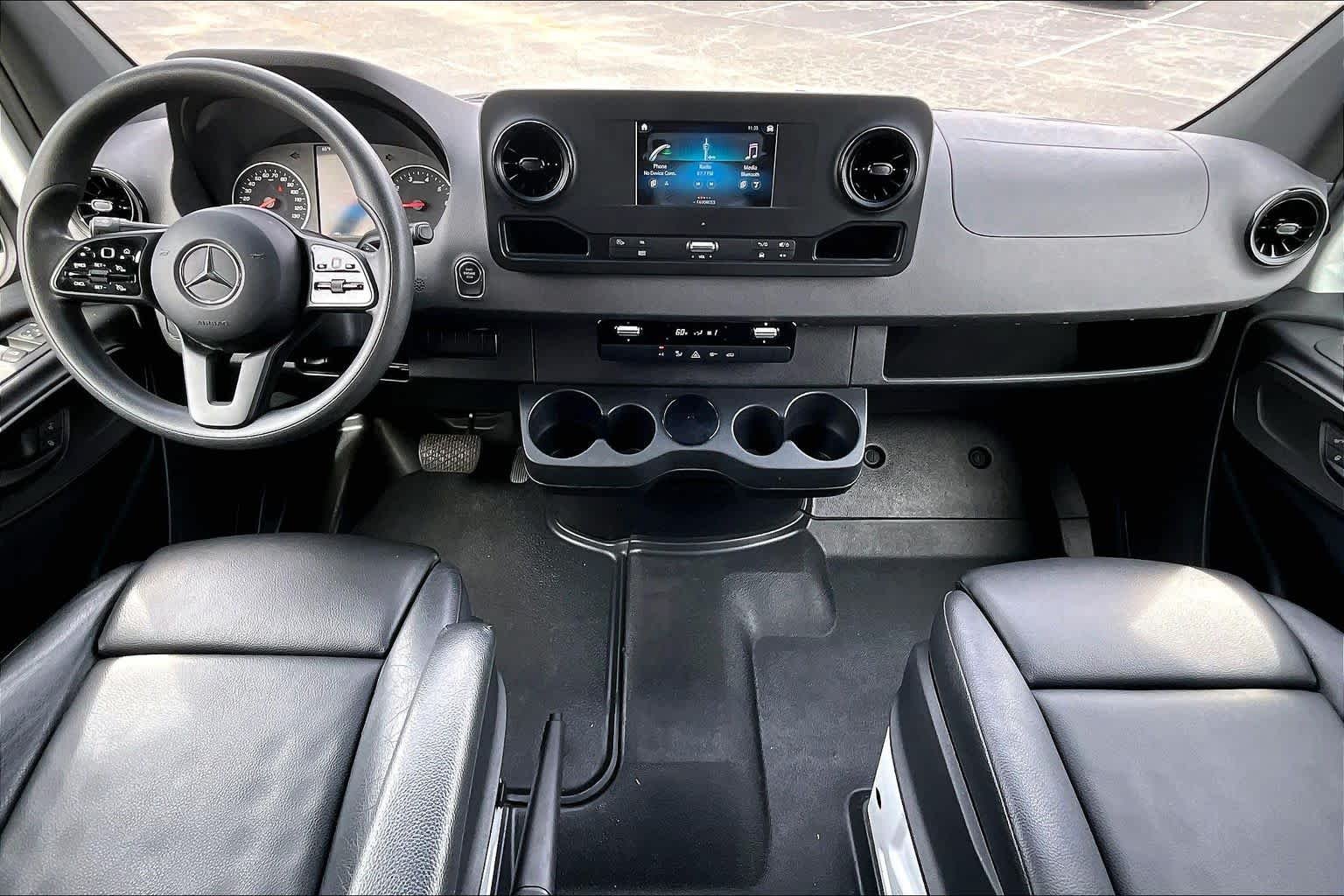 Used 2023 Arctic White Mercedes-Benz  image 16