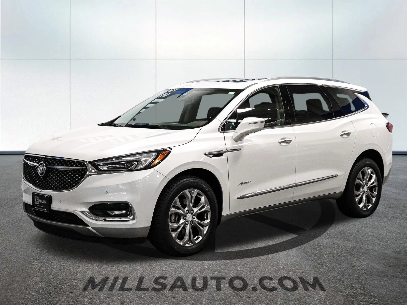 Used 2019 Buick Enclave Avenir with VIN 5GAEVCKWXKJ165613 for sale in Baxter, Minnesota