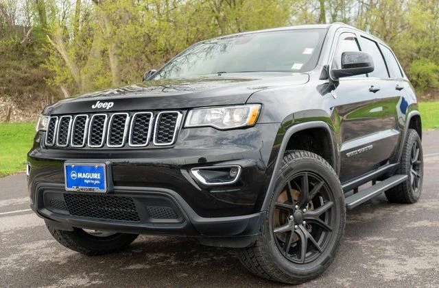Used 2020 Black Jeep Laredo E image 1